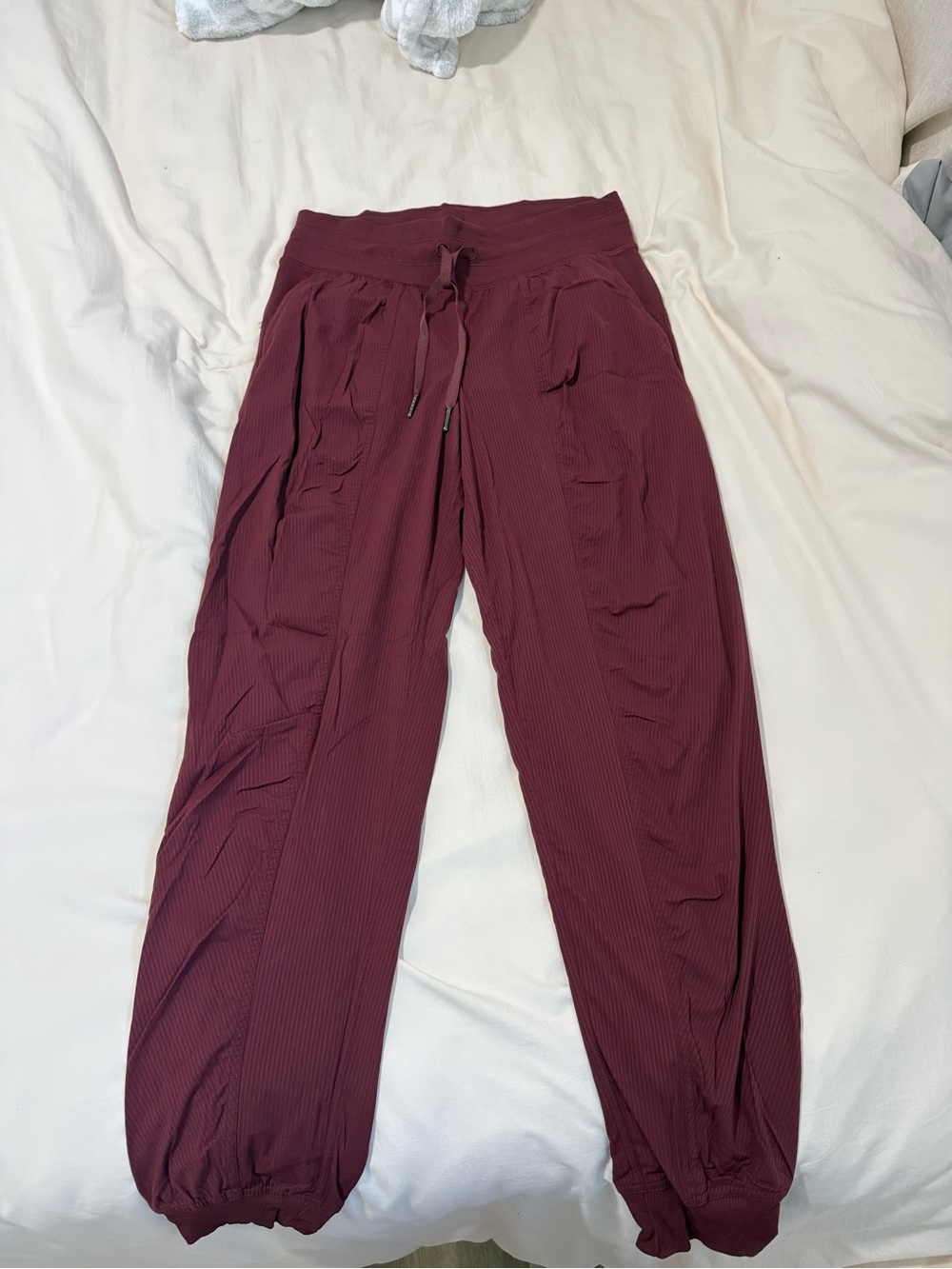 lululemon athletica dance studio mid rise joggers